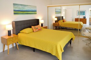 4 Schlafzimmer, Schreibtisch, Bügeleisen/Bügelbrett, kostenloses WLAN