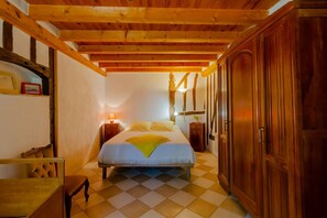 4 habitaciones y wifi gratis 