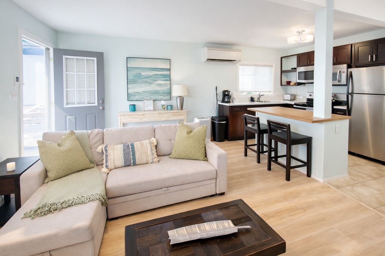 公寓, 庭院 | 起居區 | 平面電視