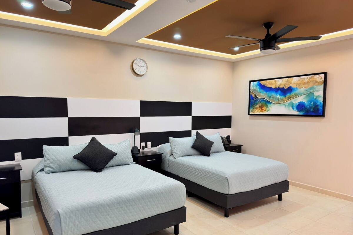 Deluxe Double Room, 2 Queen Beds, Pool Access