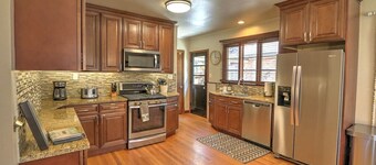 Downtown Glenwood Retreat