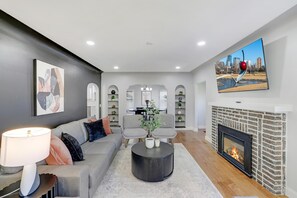 Smart-TV, Kamin