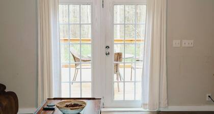 Rustic Relaxation - Recently Renovated and Spacious!
