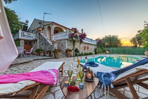 Pool - Discover peace at Villa Kyklamino – your perfect Paxos escape (Gaios)