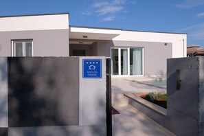 Exterior detail - Villa Dobranka (Istria - Rebići) (Rebici)