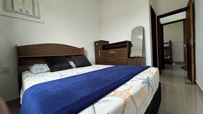 2 Schlafzimmer, Bügeleisen/Bügelbrett, WLAN