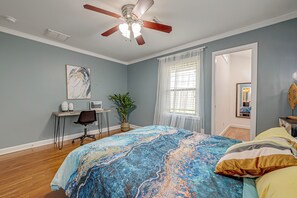 2 chambres, fer et planche à repasser, Wi-Fi, draps fournis