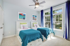 4 Schlafzimmer, Bügeleisen/Bügelbrett, kostenloses WLAN, Bettwäsche