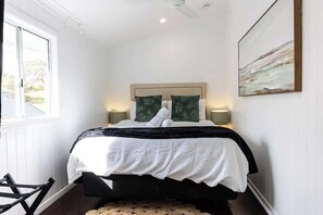 3 間睡房、熨斗/熨衫板、Wi-Fi、床單