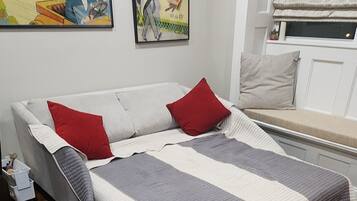 2 sovrum, strykjärn/strykbräda, gratis wi-fi och sängkläder