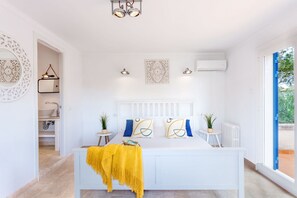 4 habitaciones, tabla de planchar con plancha y wifi gratis