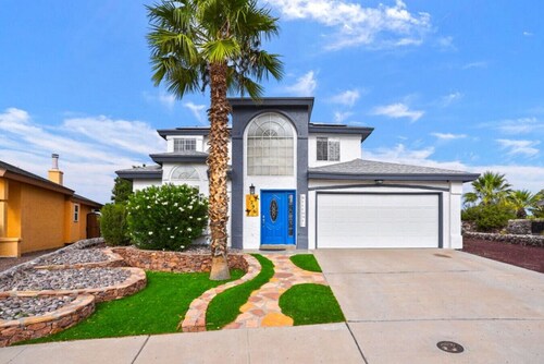 Sunset Escape – Parkside Retreat