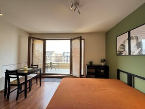 พรีเมียมสตูดิโอ, วิวเมือง | ลานระเบียง/นอกชาน