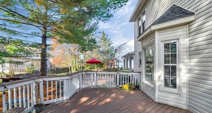 Dulles Luxury Villa: Movie Theater, Grill, Gazebo ! 15 mins to IAD, 30 mins DC