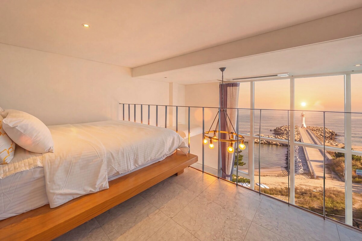 Basic Room, 1 Bedroom (502(Ocean View / Spa / Duplex)) | 1 bedroom, WiFi (free)