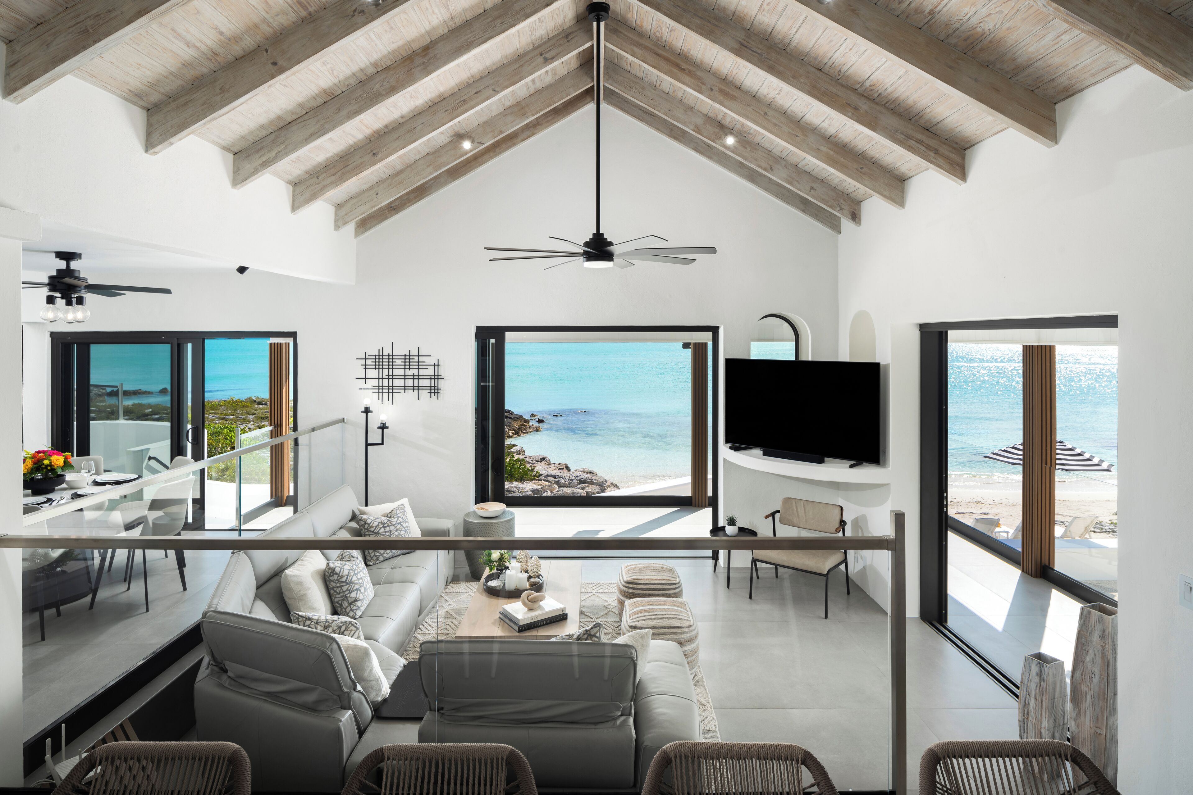 Smart TV, books