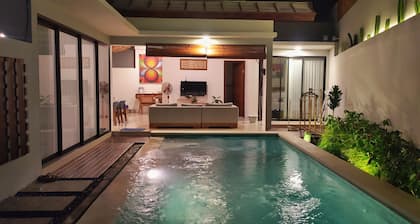 Tropical House 2BR with Pool in heart of Ungasan Uluwatu Bali