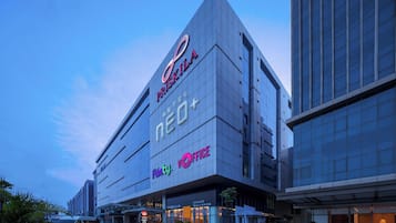 施設の正面