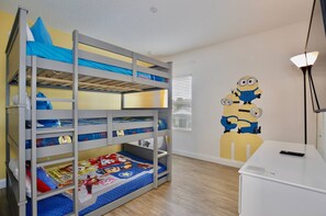 7 bedrooms, iron/ironing board, WiFi, bed sheets
