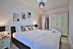 2 bedrooms, WiFi, bed sheets