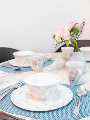 Dining - Welcome to Agape Apartment! Family- Friendly. CALLED HOME AWAY FROM HOME (Lowedges)