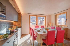 Fridge, microwave, oven, stovetop - Timo Ski In 10 m, Livigno, Italy (Livigno)
