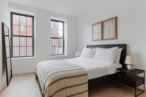 2 bedrooms, iron/ironing board, WiFi, bed sheets