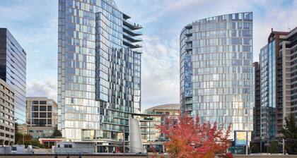 Blueground | Bellevue, pool & w/d, nr park