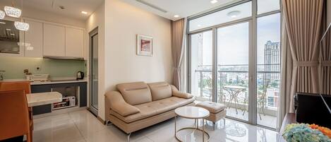 Family Apartment, 2 Bedrooms, Balcony, Courtyard View | Room amenity
