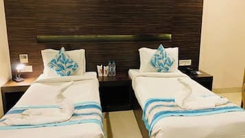Deluxe Twin Bedded Room | Free WiFi