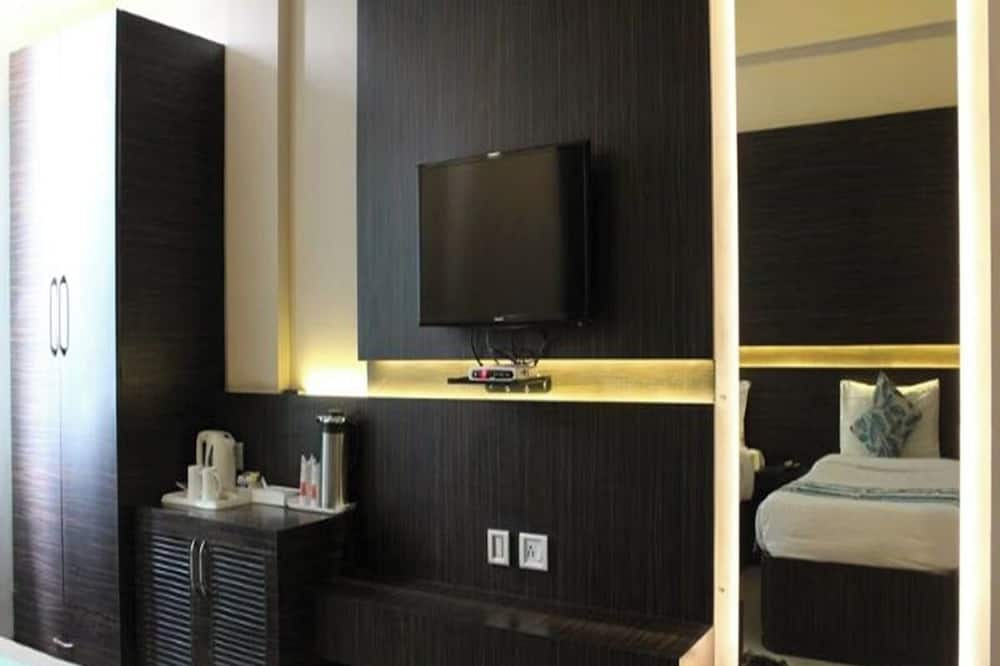 Hotel Ajay International