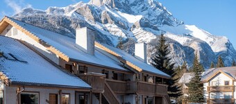 Family Week 2025 (Feb 16-23, 2025) - Banff Rocky Mountain resort - 2 Bed/2 Bath