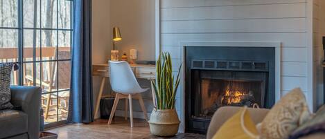 スマートテレビ、暖炉