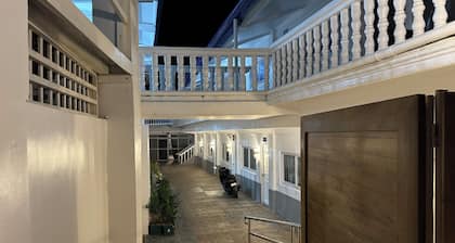 Cozy studio in tranquil Bolabog Beach, Malay with AC, WiFi