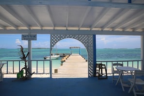 Restaurant - Exuma Beach Point (Rolleville)