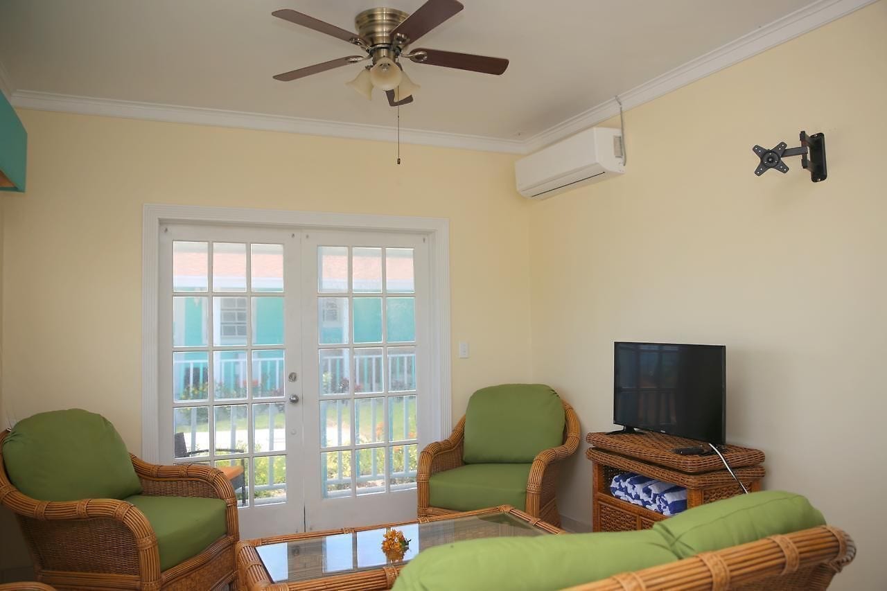 Deluxe Villa, 2 Bedrooms | Living area | Smart TV
