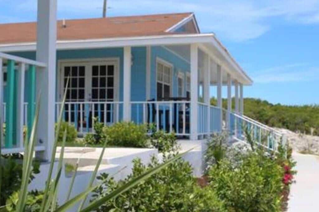 Deluxe Villa, 2 Bedrooms | Individually decorated, individually furnished, desk, laptop workspace