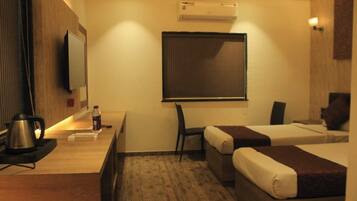 Deluxe Room | Free WiFi, bed sheets