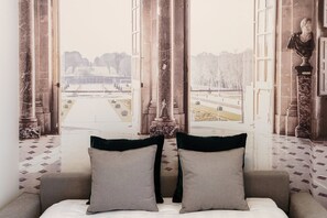 3 habitaciones, tabla de planchar con plancha, cuna de viaje y wifi 