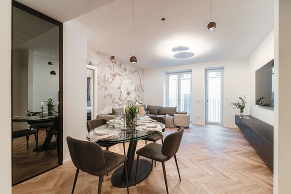 Dining - Stella - MyHomeinComo (Como)