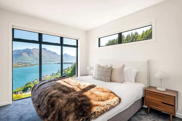 4 chambres, bureau, fer et planche à repasser, Wi-Fi