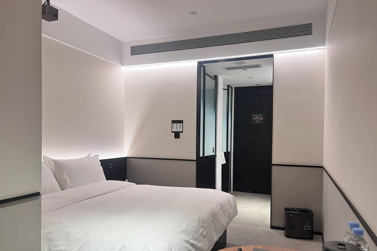 Superior Double Room | Blackout drapes, iron/ironing board, free WiFi, bed sheets