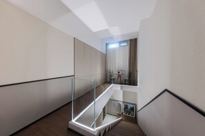 Toetasjesleilighet – superior | Blendingsgardiner, strykejern/-brett, wi-fi (inkludert) og sengetøy