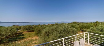 Apartments in Kozino/zadar Riviera 7951