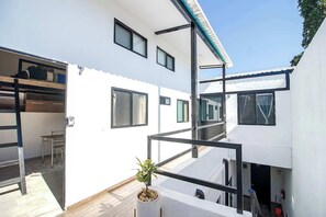 Unclassified image, 2 of 24, button - Modern Loft | 1 bed | San Luis Potosí (San Luis Potosí)