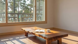 Unclassified image, 5 of 107, button - Gyeongju Beach Castle Pension (Gyeongju)