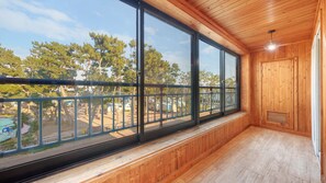 Basic Room, 1 Bedroom (Room 301, Building A (Ocean View))