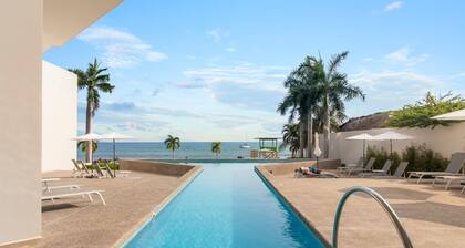 Zantamar 201E: Beachside Escape With 2 pools