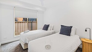 4 slaapkamers, een strijkplank/strijkijzer, wifi, beddengoed