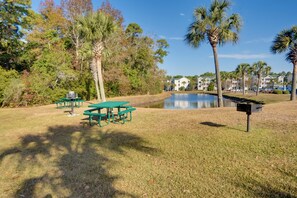 Outdoor dining - Pond Views & Community Perks: Sunset Beach Condo! (Sunset Beach)